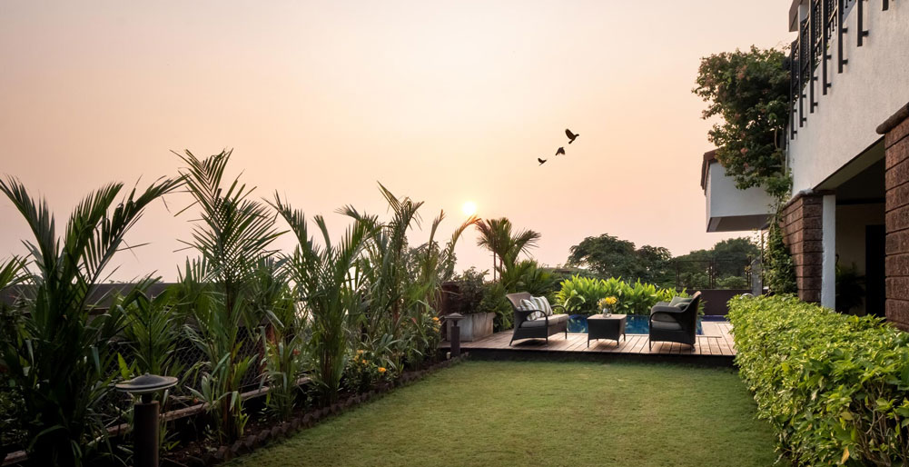 Belas Casas - Lush garden